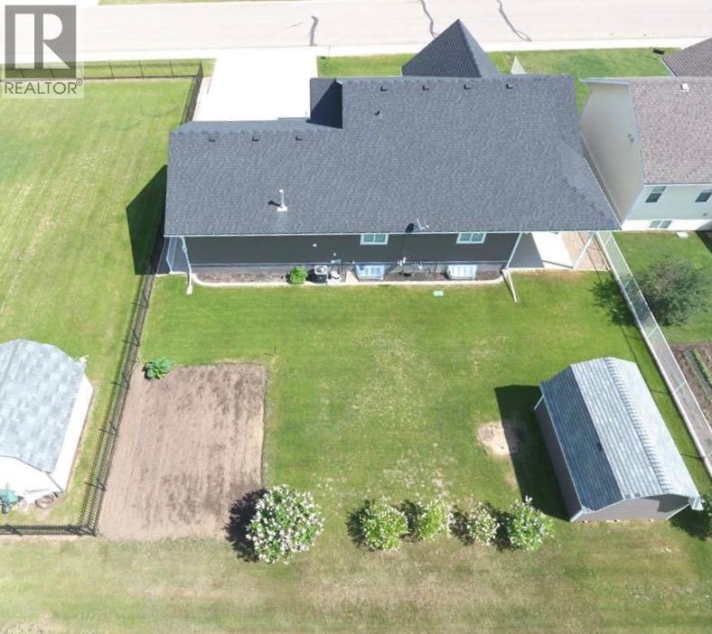 9926 110 Street, La Crete, Alberta  T0H 2H0 - Photo 4 - A2291529
