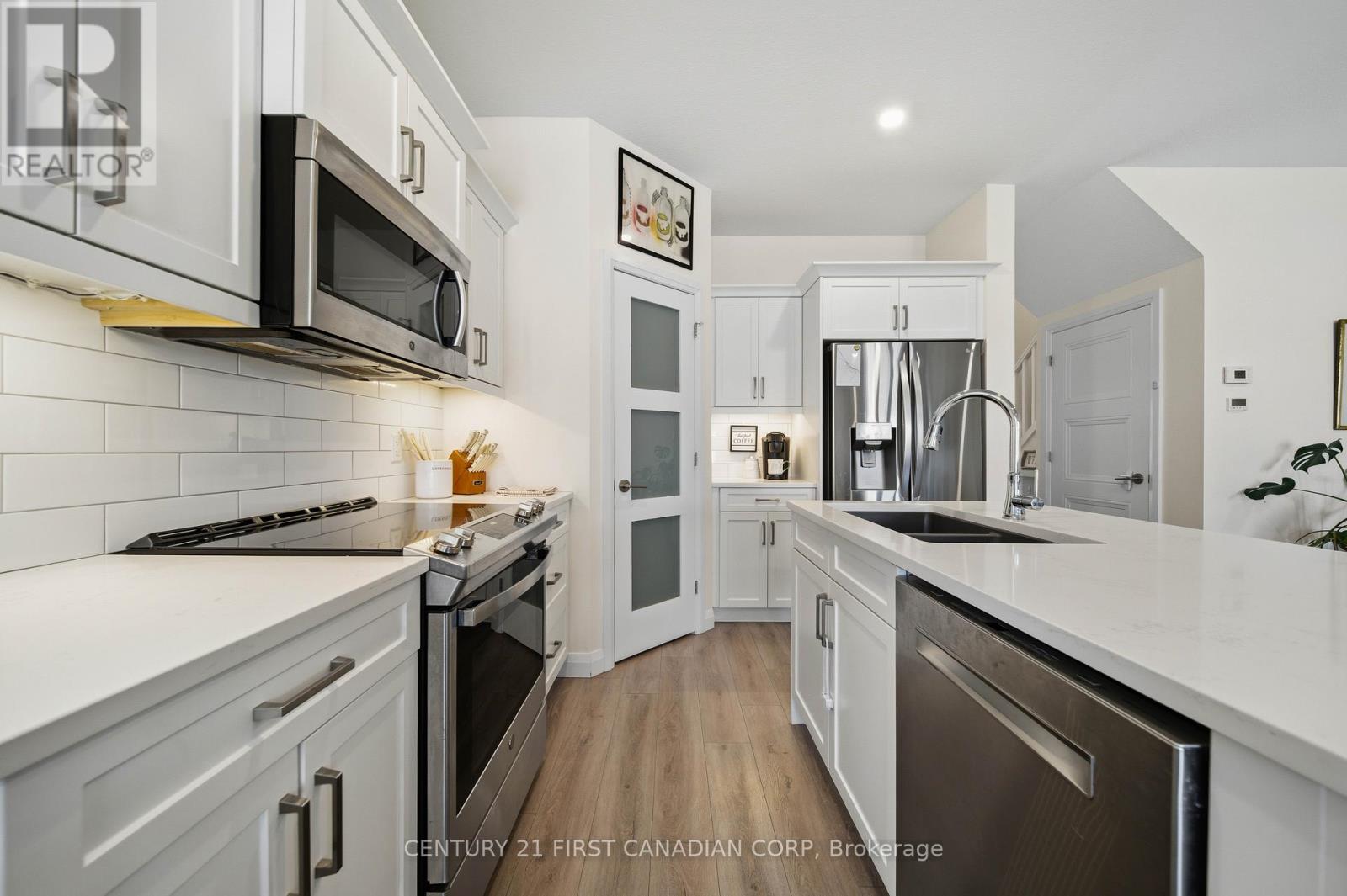 1-30 Miller Drive, Lucan Biddulph, Ontario  N0M 2J0 - Photo 16 - X13038192