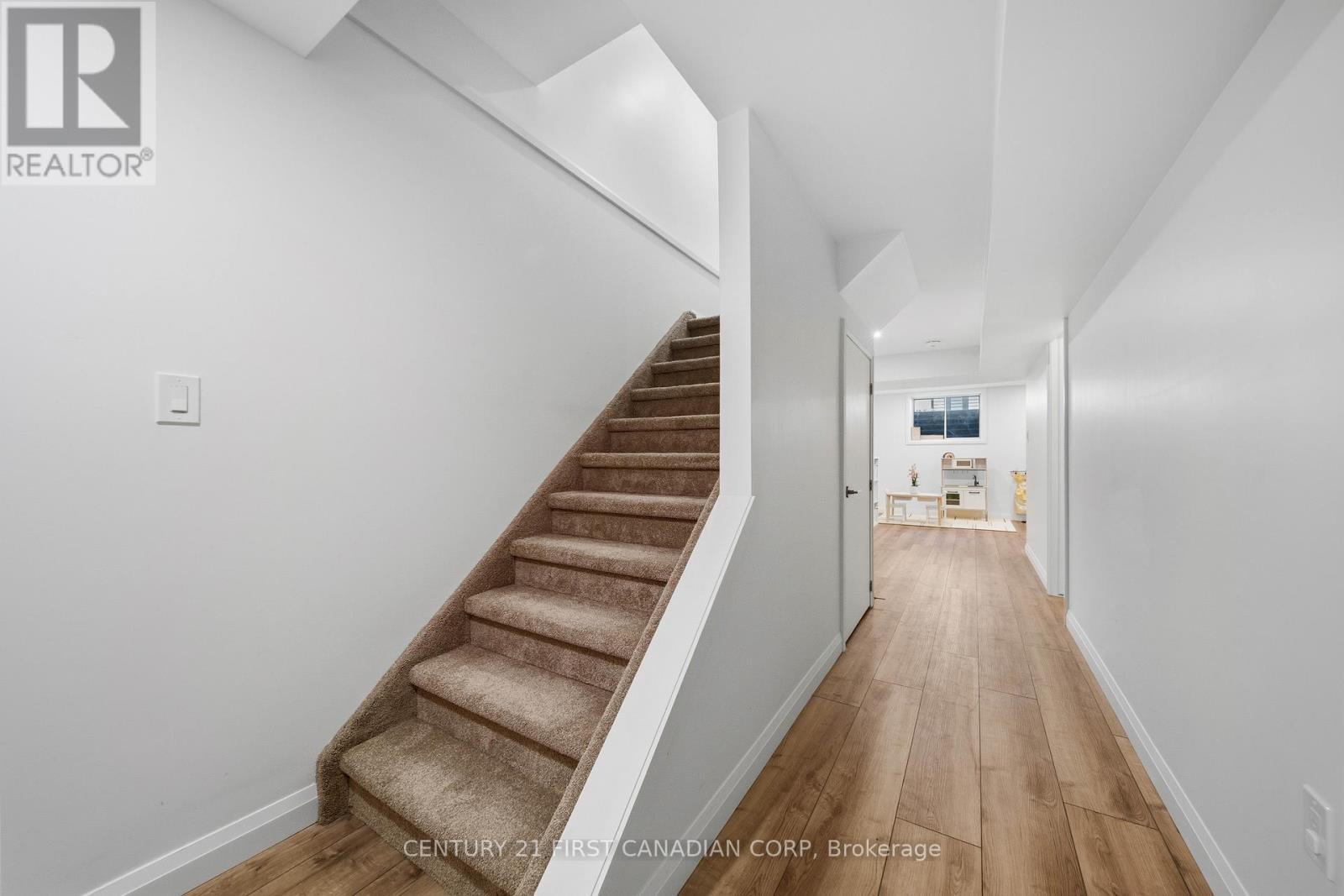 1-30 Miller Drive, Lucan Biddulph, Ontario  N0M 2J0 - Photo 36 - X13038192