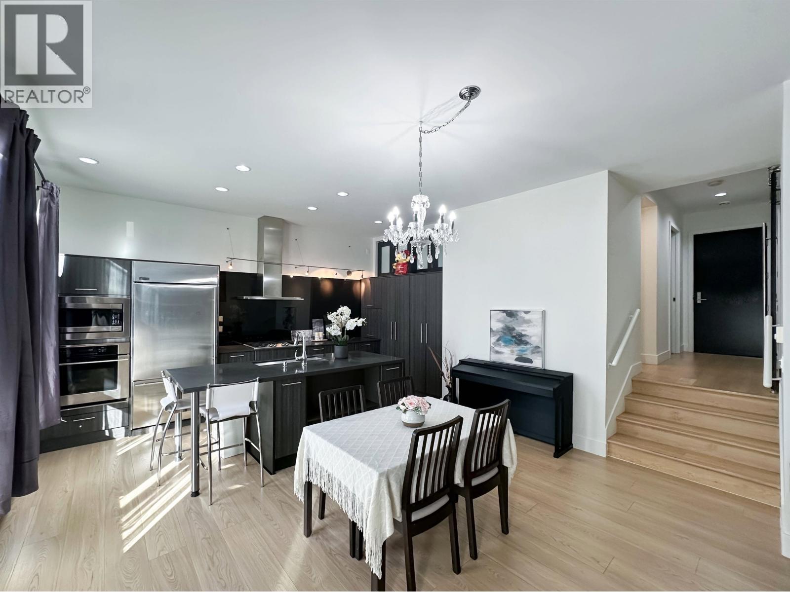 101 220 Salter Street, New Westminster, British Columbia  V3M 0H4 - Photo 5 - R3115252