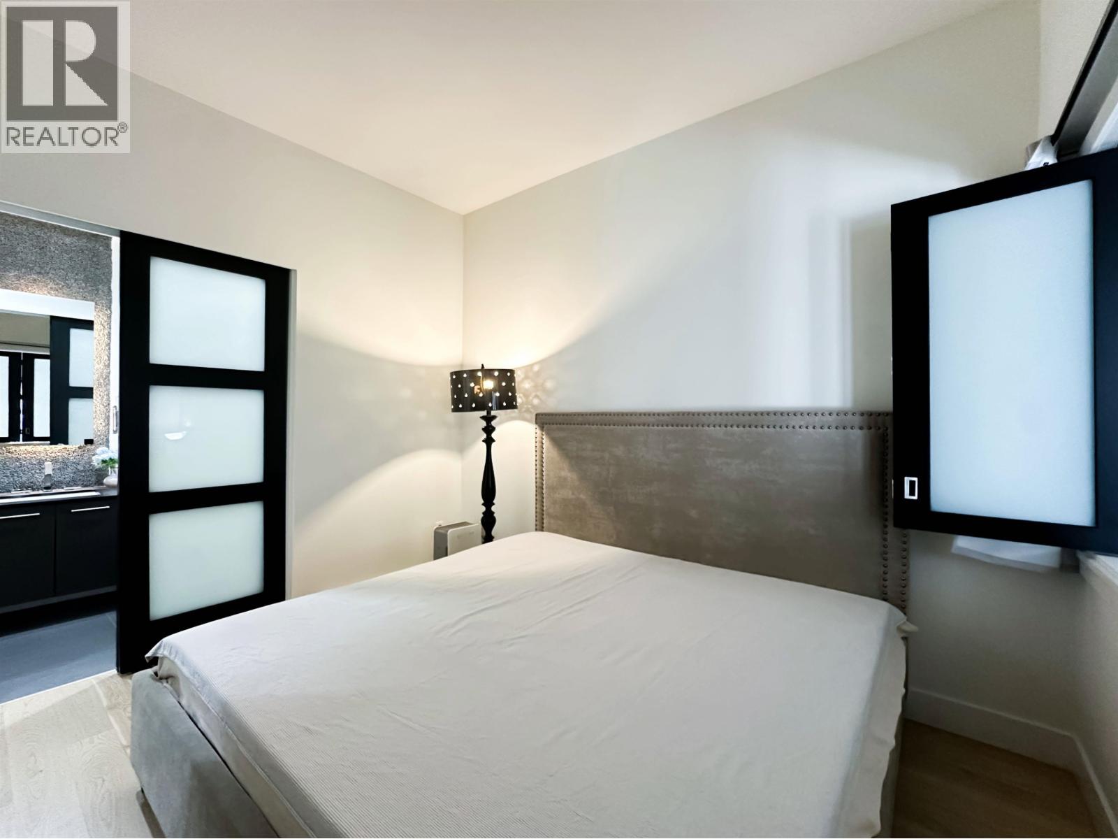 101 220 Salter Street, New Westminster, British Columbia  V3M 0H4 - Photo 9 - R3115252