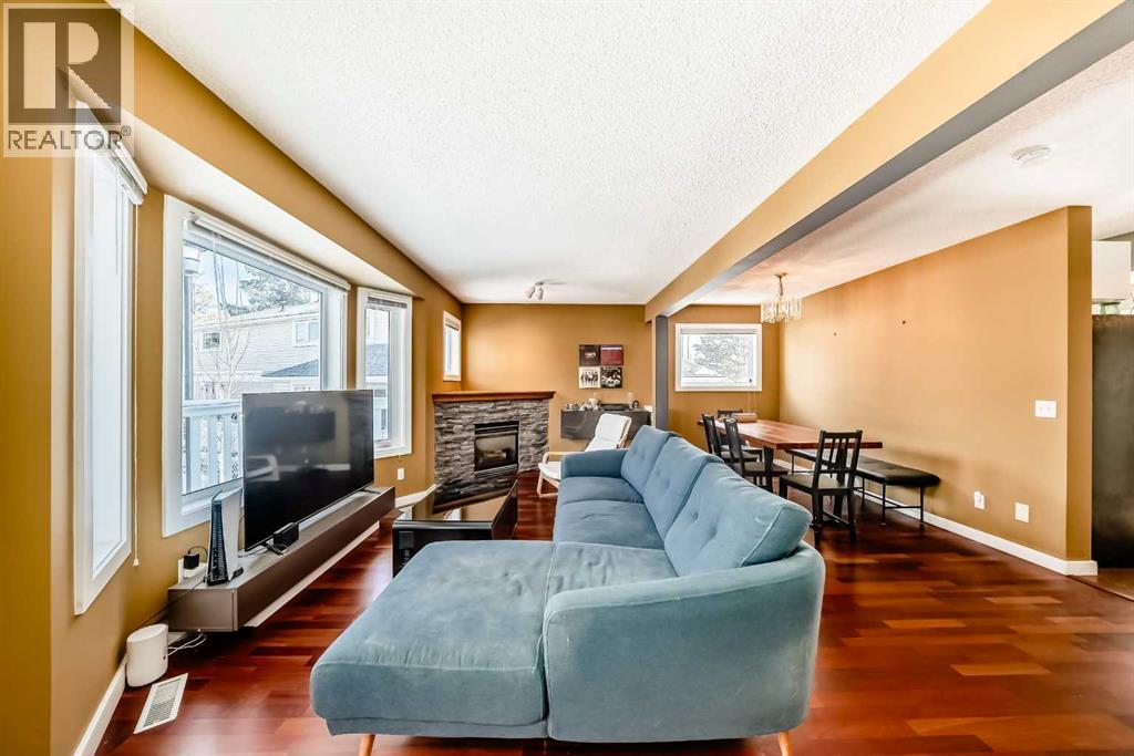 114 Killarney Glen Court SW, Calgary, Alberta  T3E 7H4 - Photo 8 - A2298501