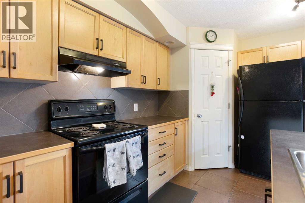 204 Eversyde Circle SW, Calgary, Alberta  T2Y 4T4 - Photo 14 - A2299298