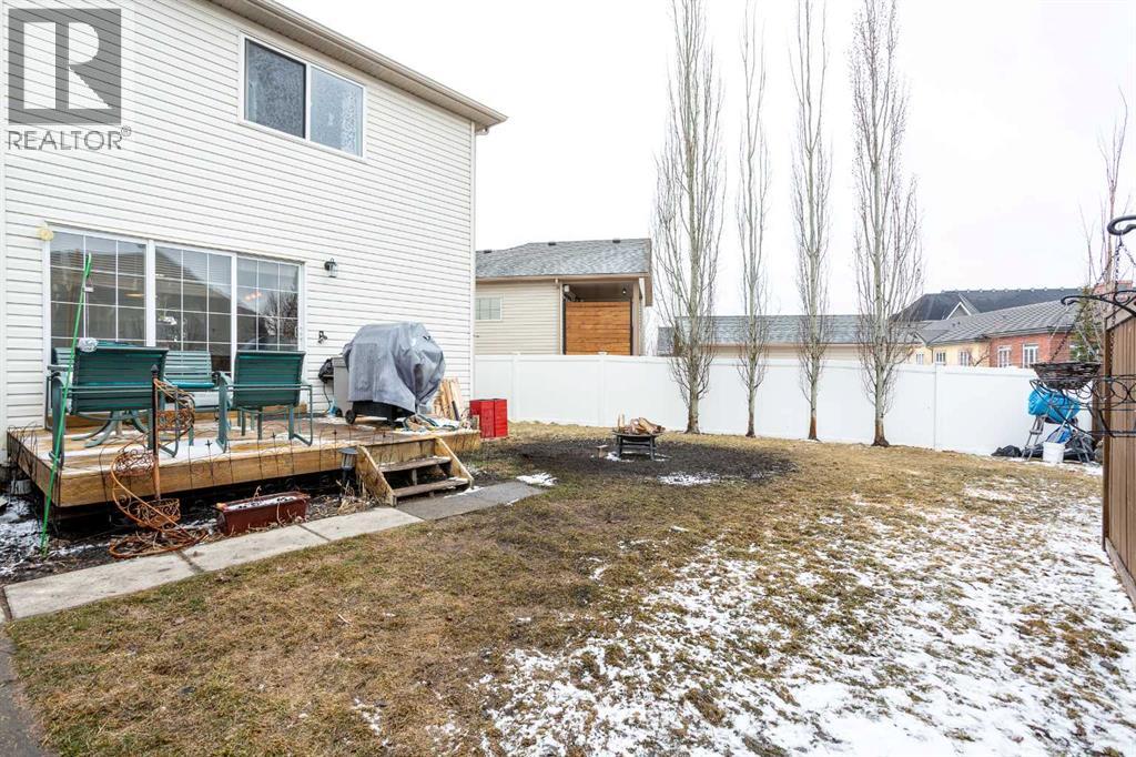 204 Eversyde Circle SW, Calgary, Alberta  T2Y 4T4 - Photo 3 - A2299298