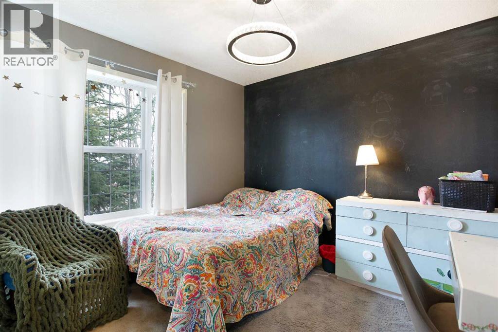 204 Eversyde Circle SW, Calgary, Alberta  T2Y 4T4 - Photo 18 - A2299298