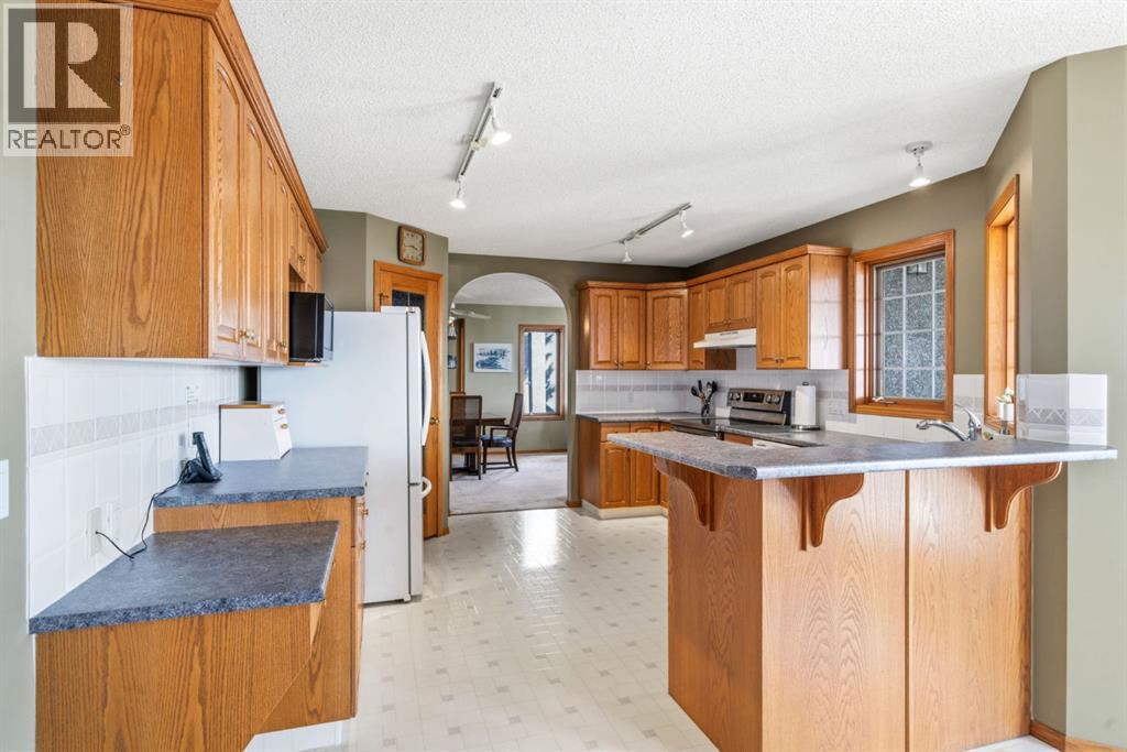 48 Headlands Close, Cochrane, Alberta  T4C 1M3 - Photo 17 - A2301386