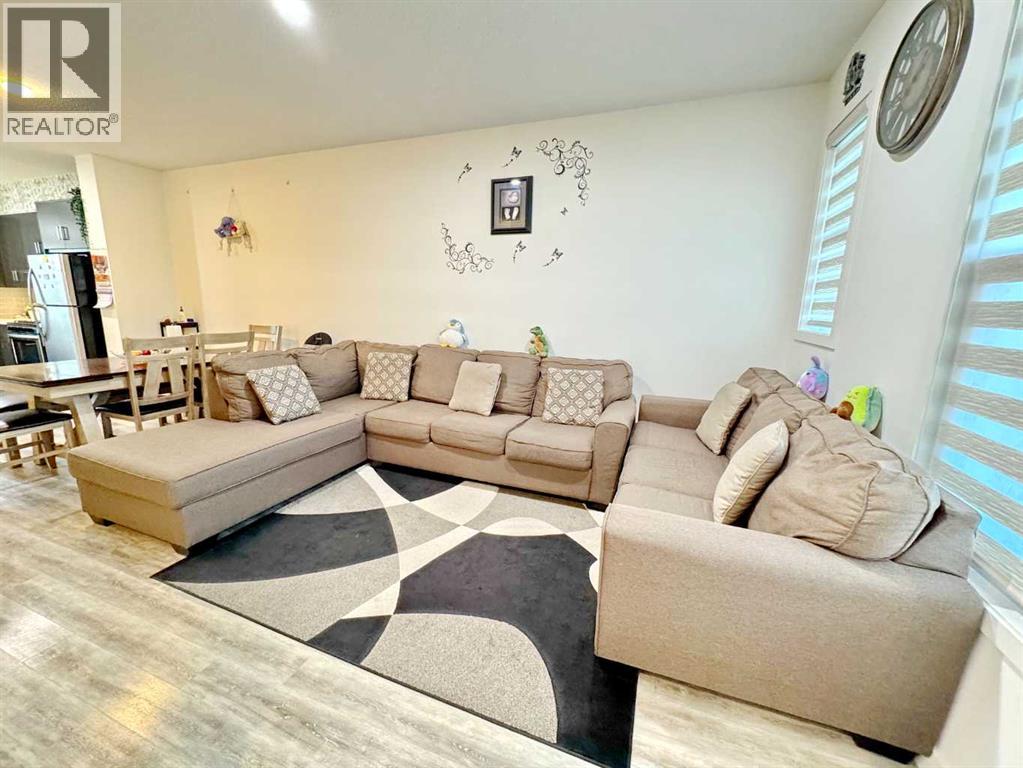 55 Savanna Park NE, Calgary, Alberta  T3J 0Y8 - Photo 14 - A2303353