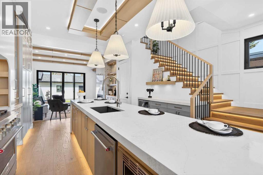 1708 21 Avenue NW, Calgary, Alberta  T2M 1M3 - Photo 6 - A2303943