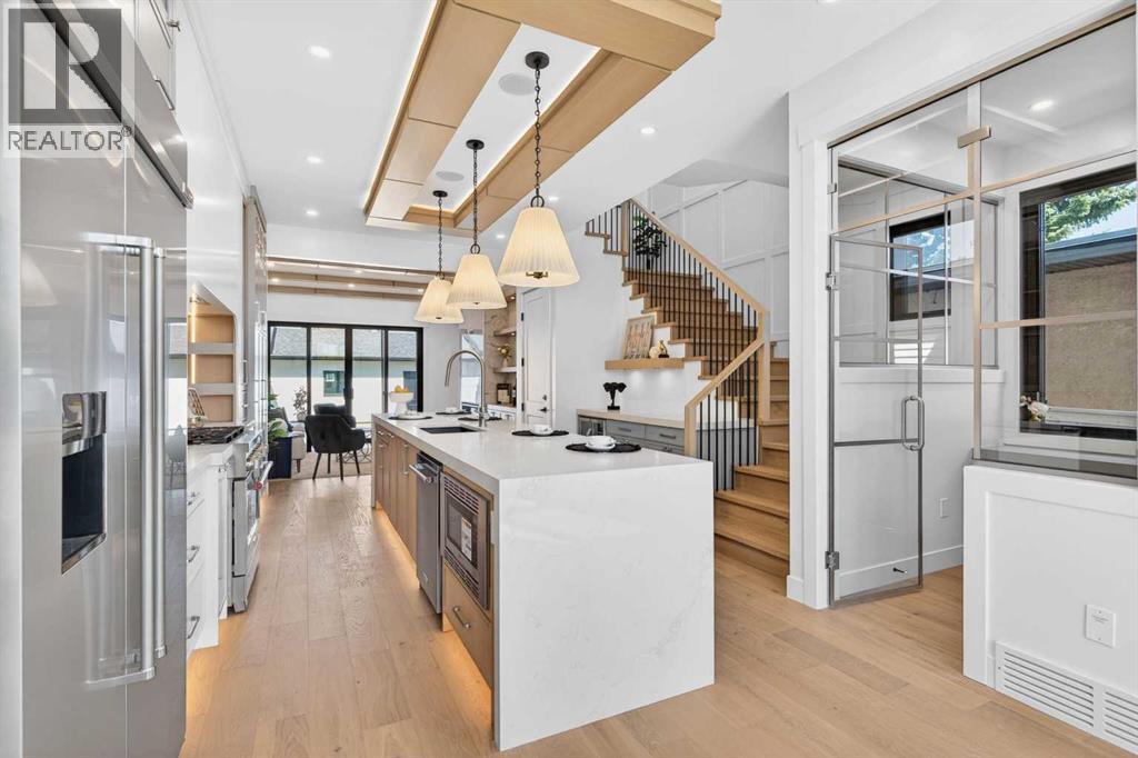 1708 21 Avenue NW, Calgary, Alberta  T2M 1M3 - Photo 4 - A2303943