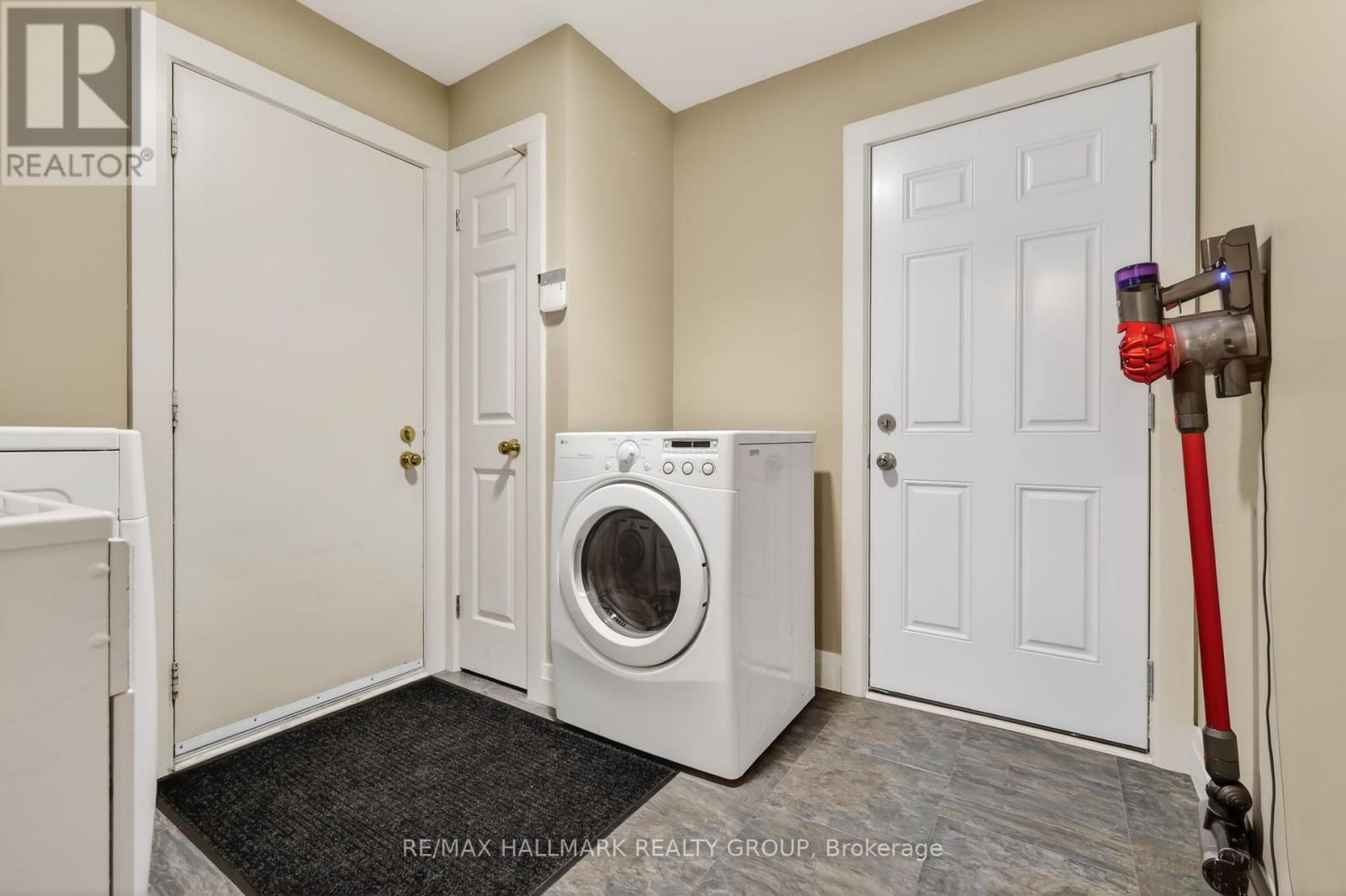 79 Dossetter Way, Ottawa, Ontario  K1G 4S7 - Photo 15 - X13038164