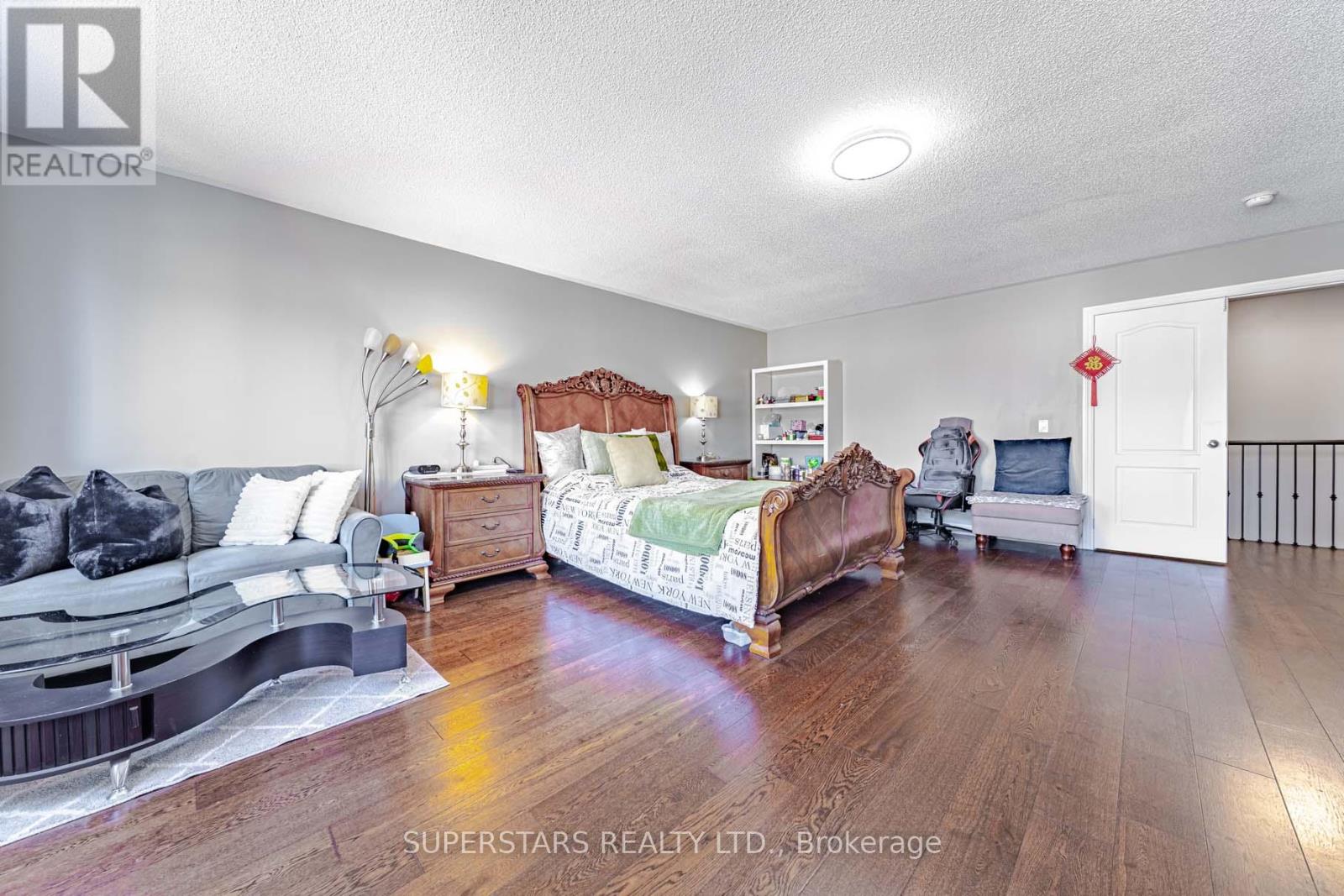 2410 Bridle Road, Oshawa, Ontario  L1L 0E1 - Photo 17 - E13037218