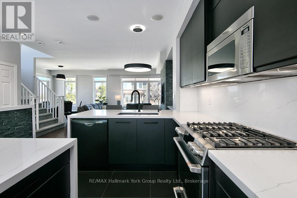 P95 - 69 Joseph Trail, Collingwood, Ontario  L9Y 0J3 - Photo 16 - S13038128