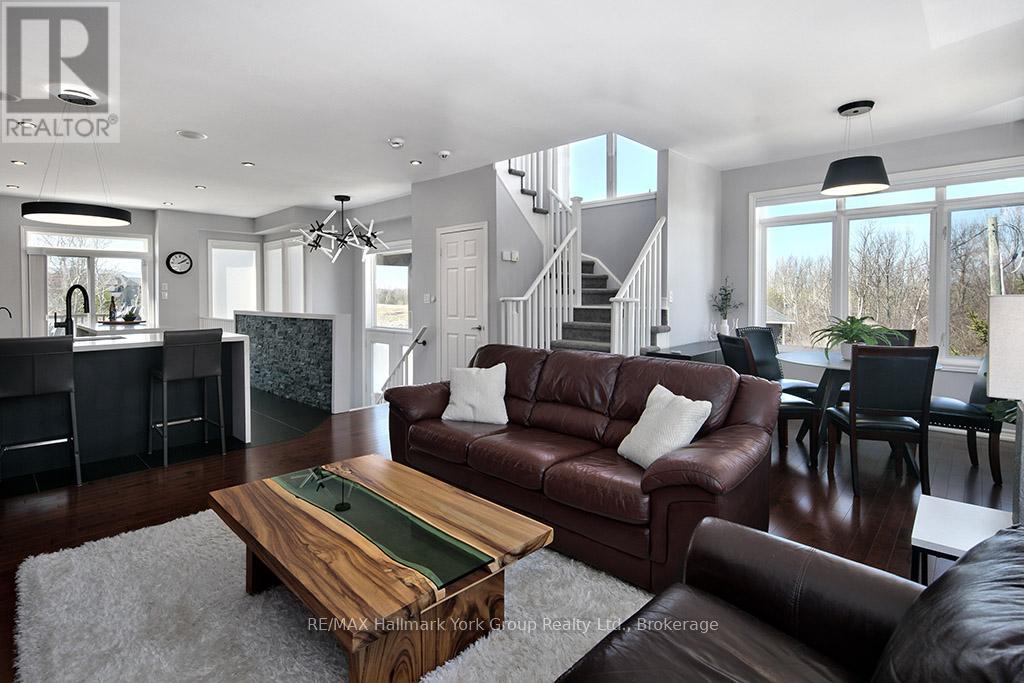 P95 - 69 Joseph Trail, Collingwood, Ontario  L9Y 0J3 - Photo 21 - S13038128