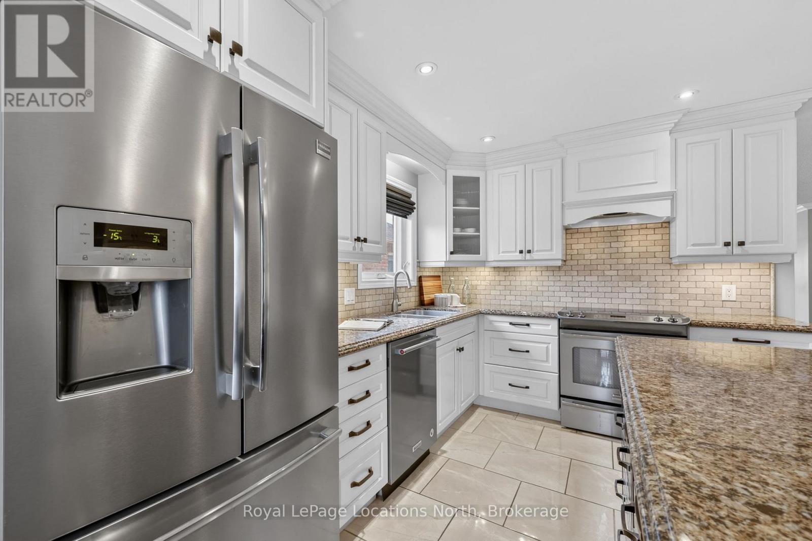 33 Telfer Road, Collingwood, Ontario  L9Y 5H5 - Photo 11 - S13038174