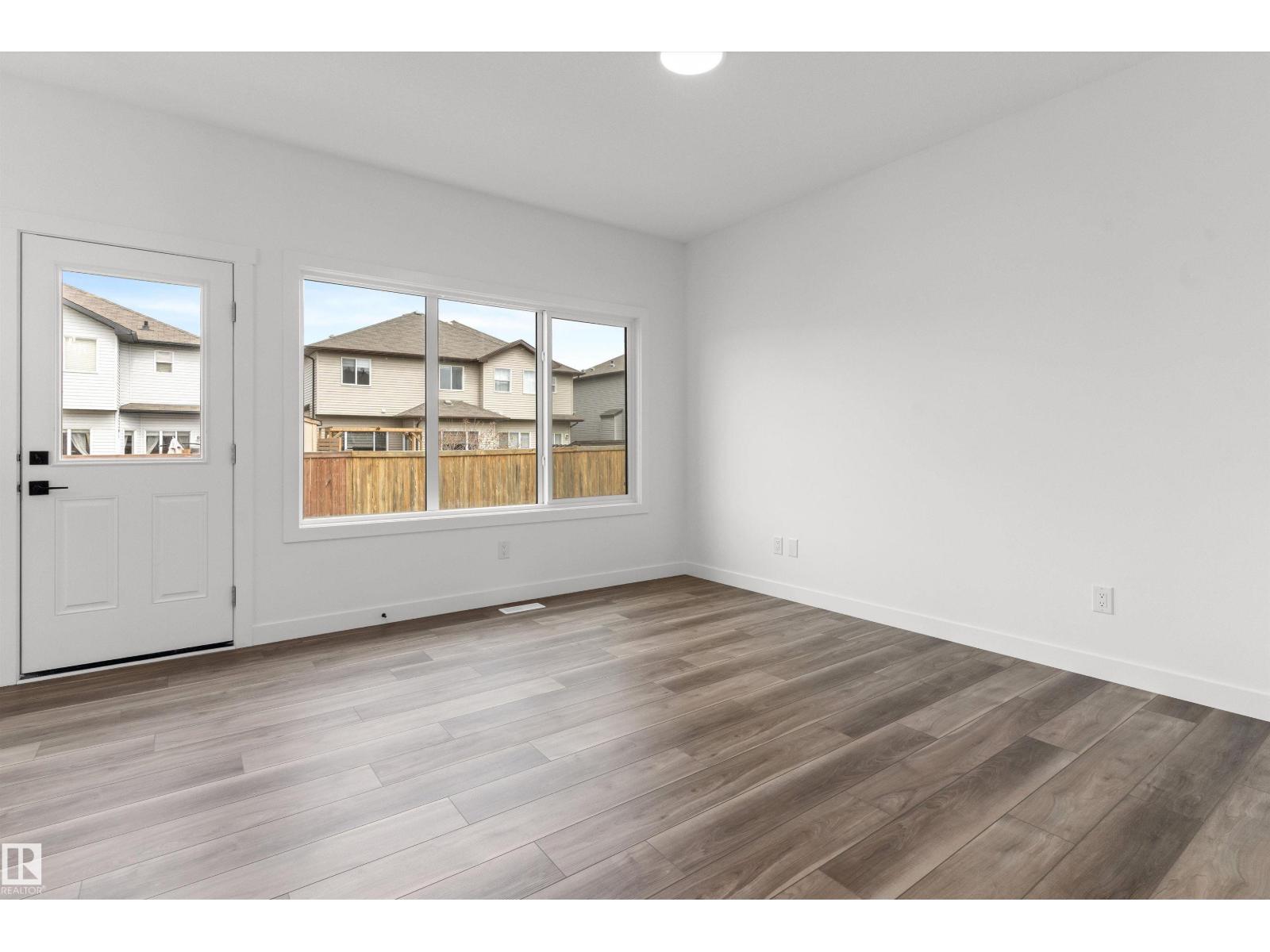 1192 South Creek Wd, Stony Plain, Alberta  T7Z 0P5 - Photo 3 - E4476656