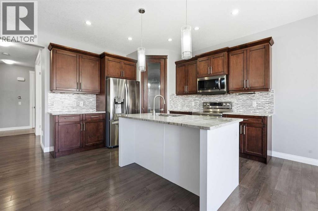 196 Evansborough Way NW, Calgary, Alberta  T3P 0N9 - Photo 8 - A2299720