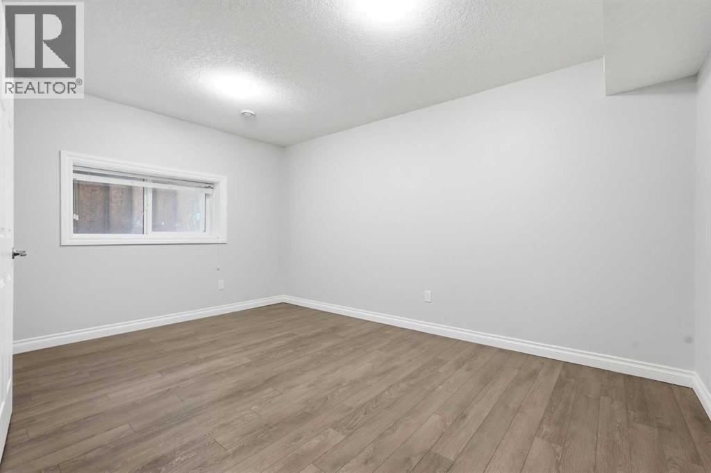 196 Evansborough Way NW, Calgary, Alberta  T3P 0N9 - Photo 38 - A2299720