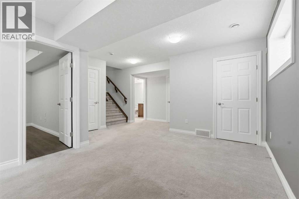 196 Evansborough Way NW, Calgary, Alberta  T3P 0N9 - Photo 36 - A2299720