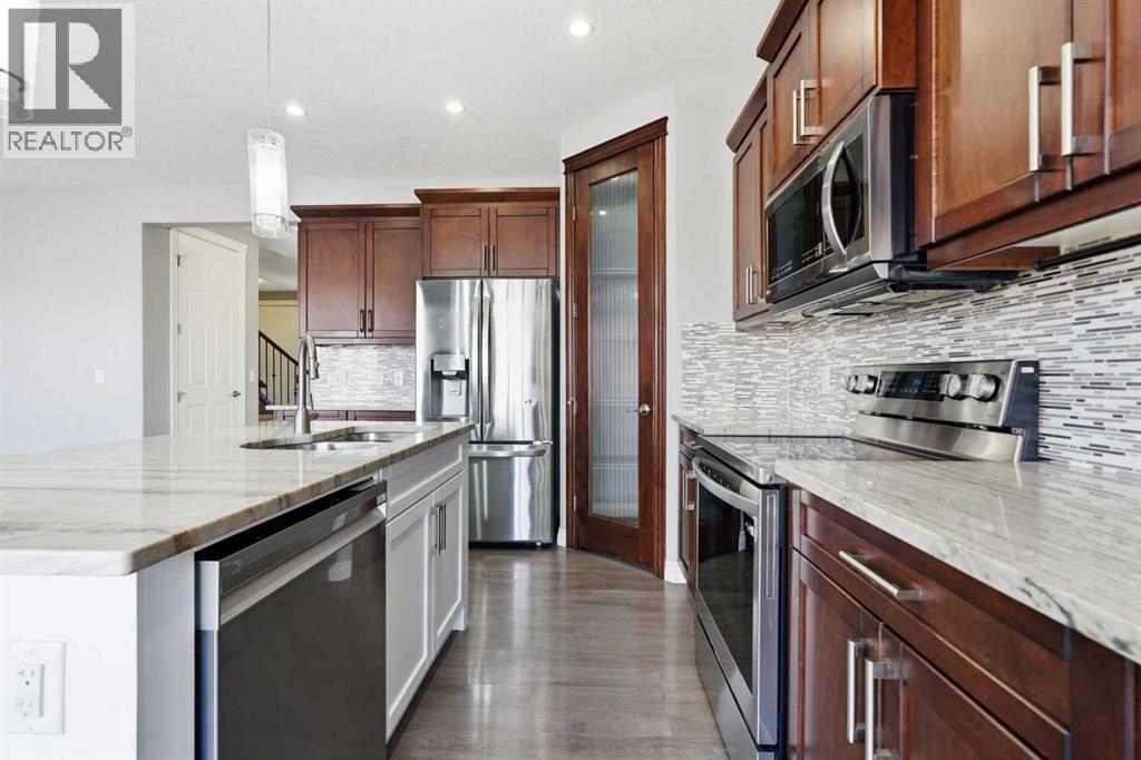 196 Evansborough Way NW, Calgary, Alberta  T3P 0N9 - Photo 9 - A2299720