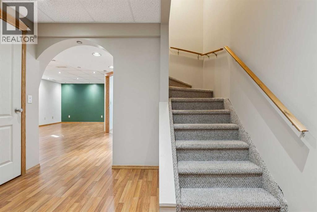 111 Luxstone Crescent SW, Airdrie, Alberta  T4B 2W8 - Photo 23 - A2301491