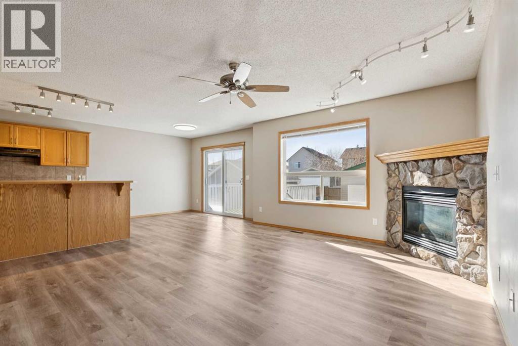 111 Luxstone Crescent SW, Airdrie, Alberta  T4B 2W8 - Photo 9 - A2301491