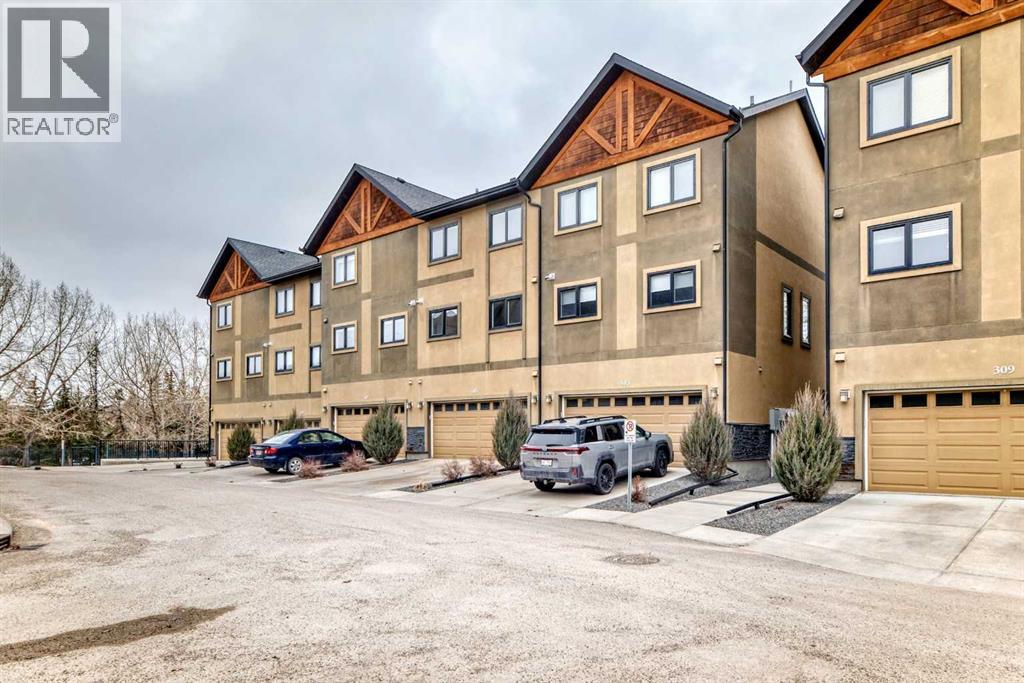 405 Valley Ridge Manor NW, Calgary, Alberta  T3B 6C4 - Photo 31 - A2302399