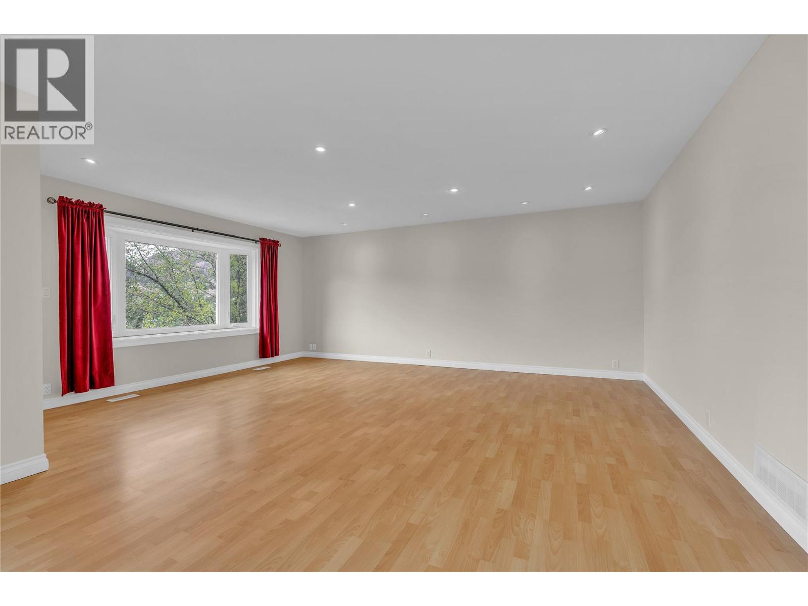 418 Panorama Crescent, Okanagan Falls, British Columbia  V0H 1R5 - Photo 12 - 10384708