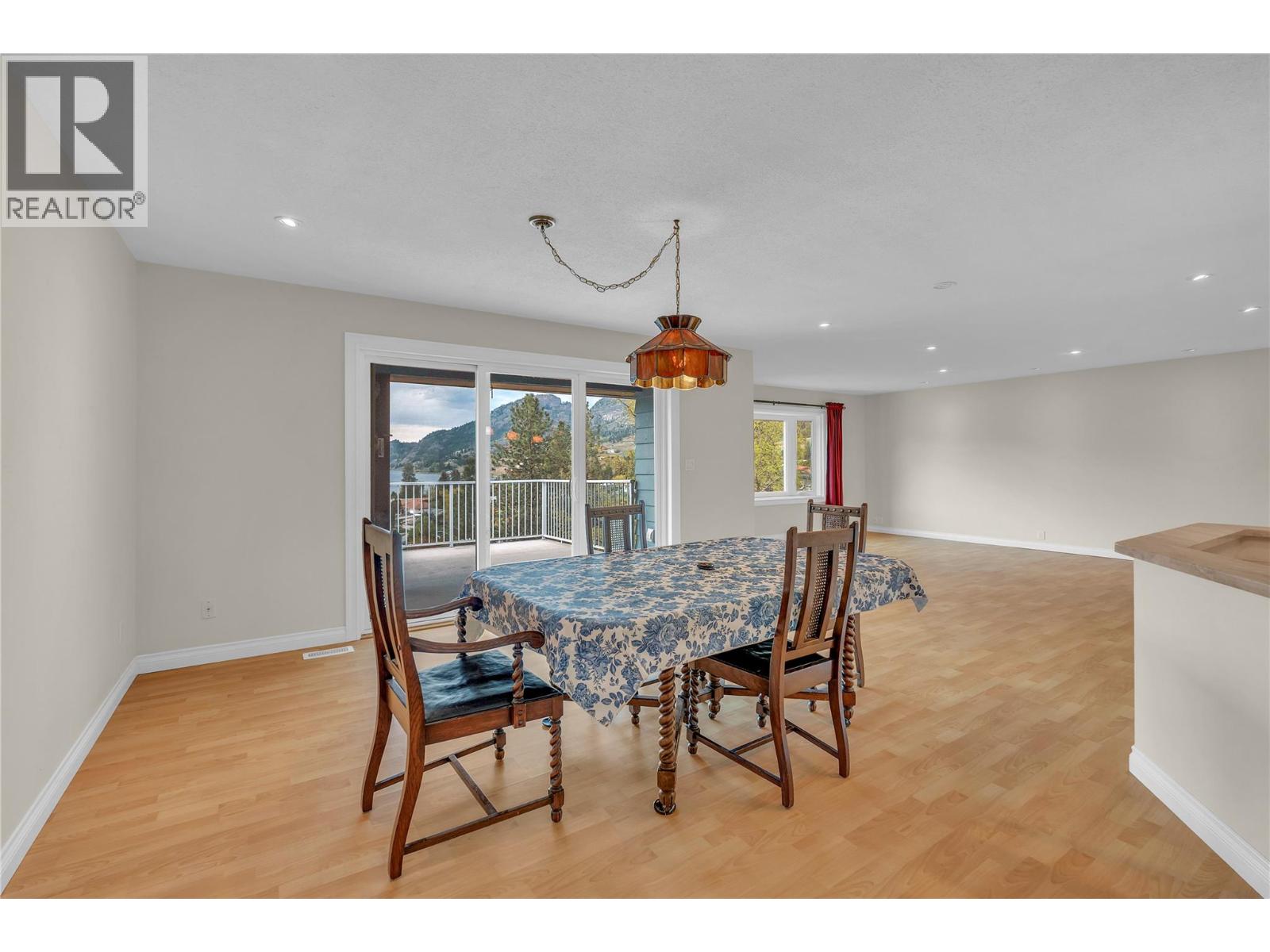 418 Panorama Crescent, Okanagan Falls, British Columbia  V0H 1R5 - Photo 11 - 10384708