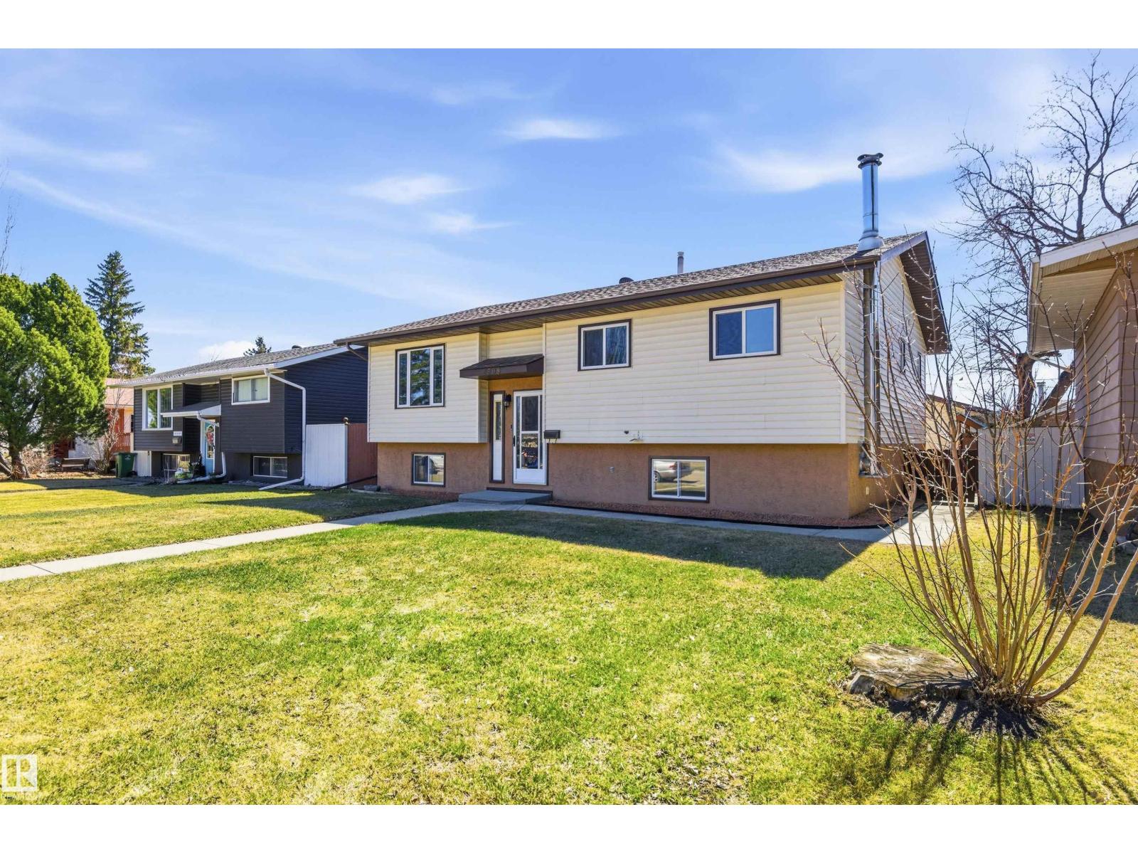 4509 46 AV, wetaskiwin, Alberta