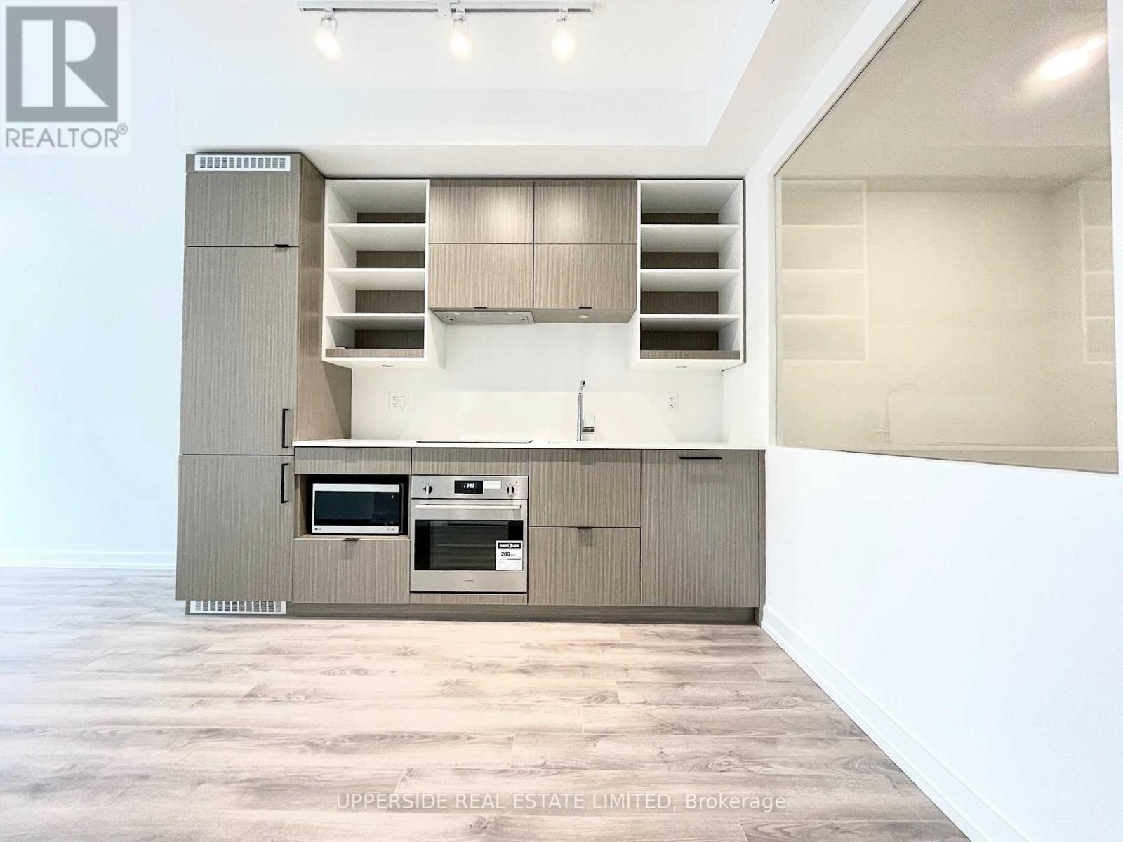 1014 - 20 Edward Street W, Toronto, Ontario  M5G 1C9 - Photo 4 - C13038150