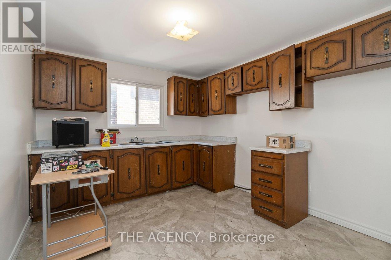 402 Kingston Road, Toronto, Ontario  M4L 1T9 - Photo 26 - E13038130