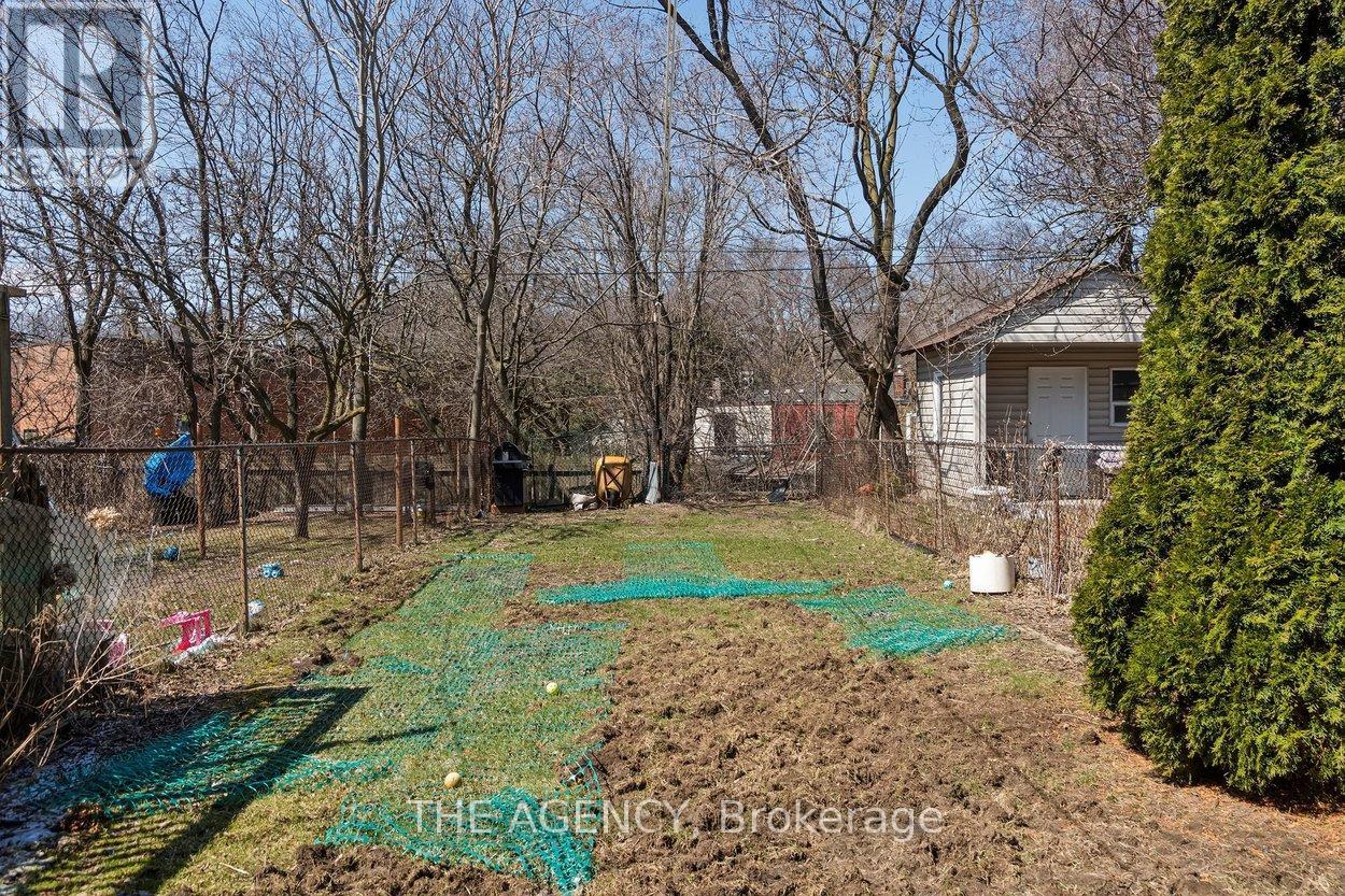 402 Kingston Road, Toronto, Ontario  M4L 1T9 - Photo 40 - E13038130