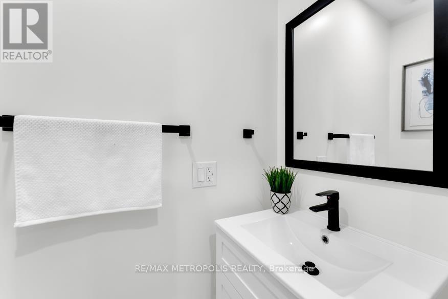 #main - 88 Crocus Drive, Toronto, Ontario  M1R 4T1 - Photo 21 - E13038152