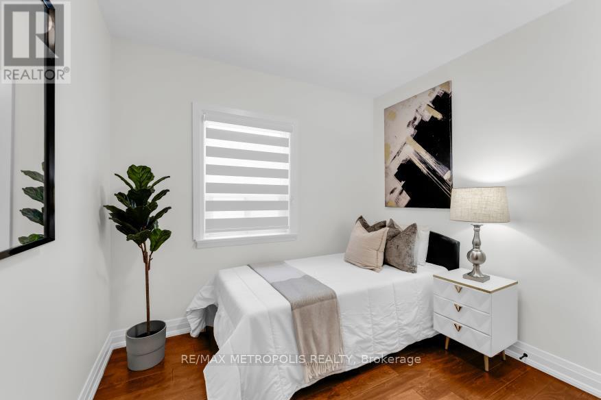 #main - 88 Crocus Drive, Toronto, Ontario  M1R 4T1 - Photo 9 - E13038152