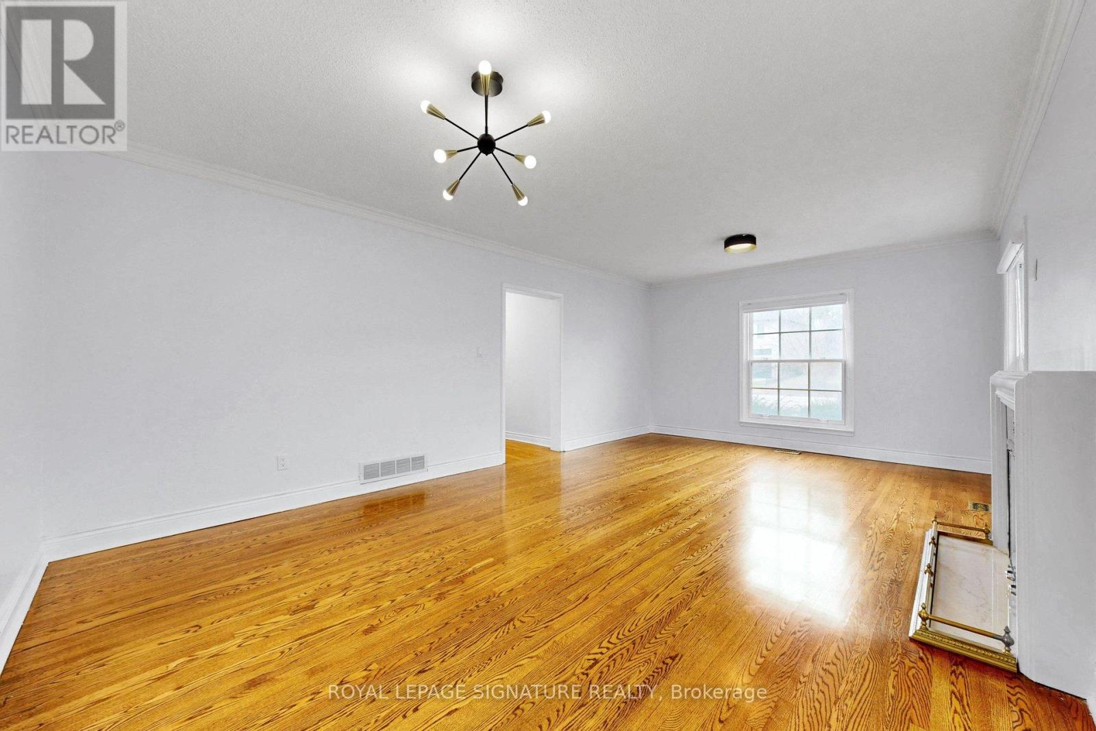 24 Laureleaf Road, Markham, Ontario  L3T 2X5 - Photo 28 - N13038132