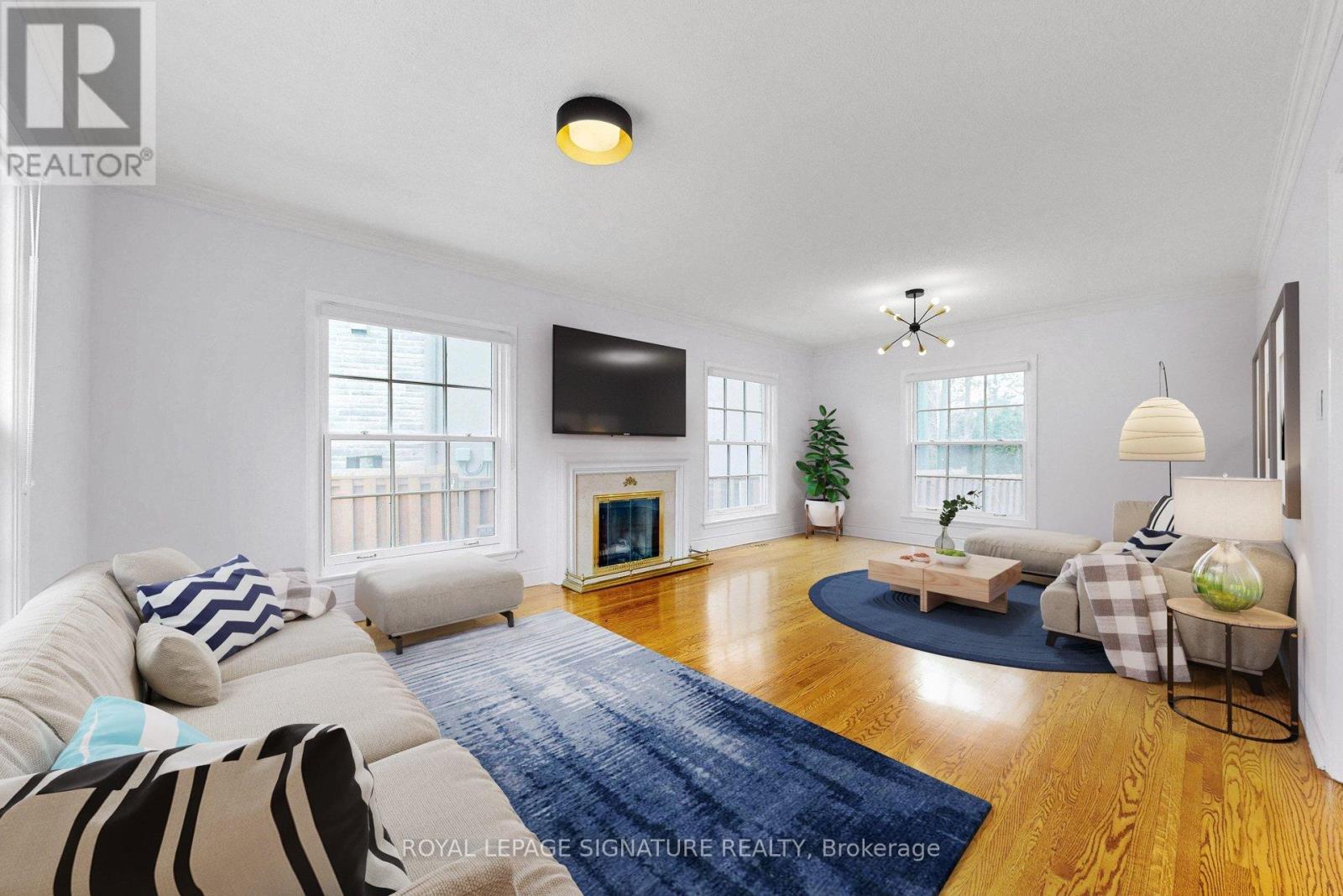 24 Laureleaf Road, Markham, Ontario  L3T 2X5 - Photo 7 - N13038132