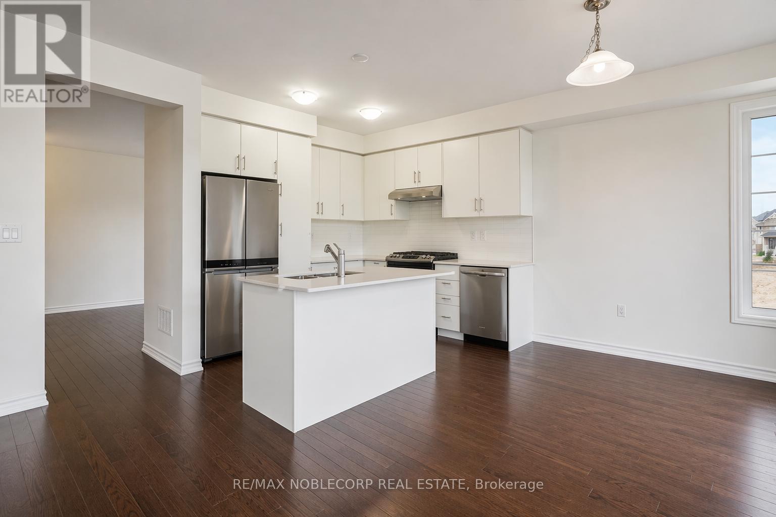 259 Madelaine Drive, Barrie, Ontario  L9J 0P4 - Photo 15 - S13038234