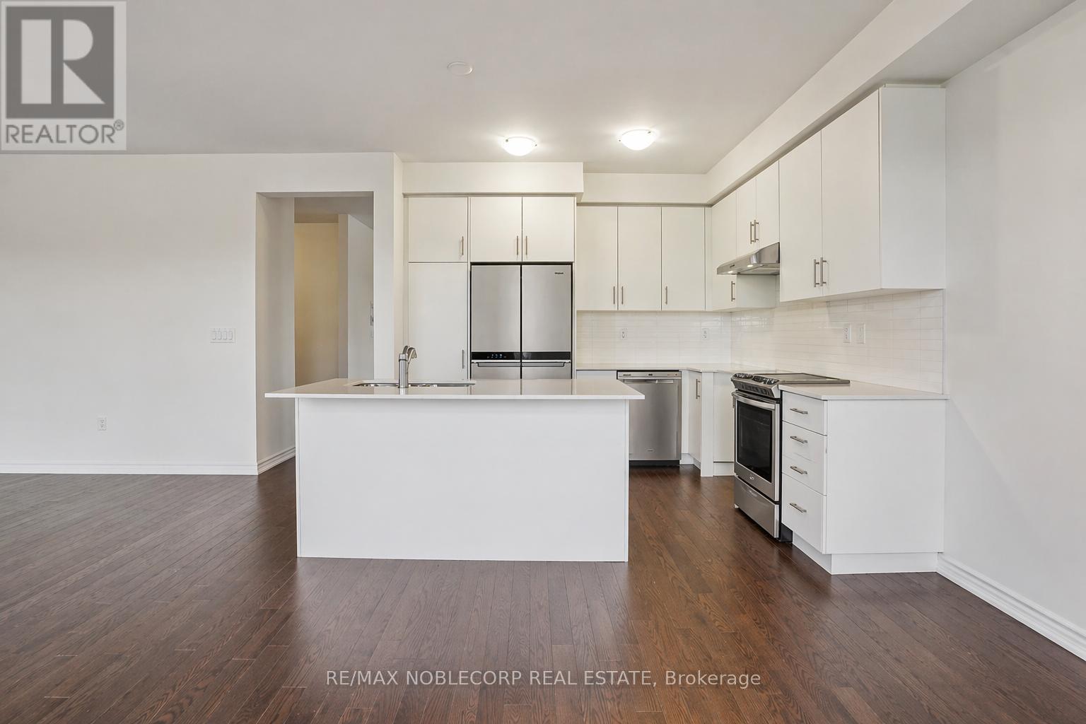 259 Madelaine Drive, Barrie, Ontario  L9J 0P4 - Photo 17 - S13038234