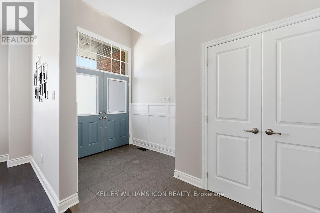 307 Nonius Street, Ottawa, Ontario  K2V 0C5 - Photo 4 - X12965334