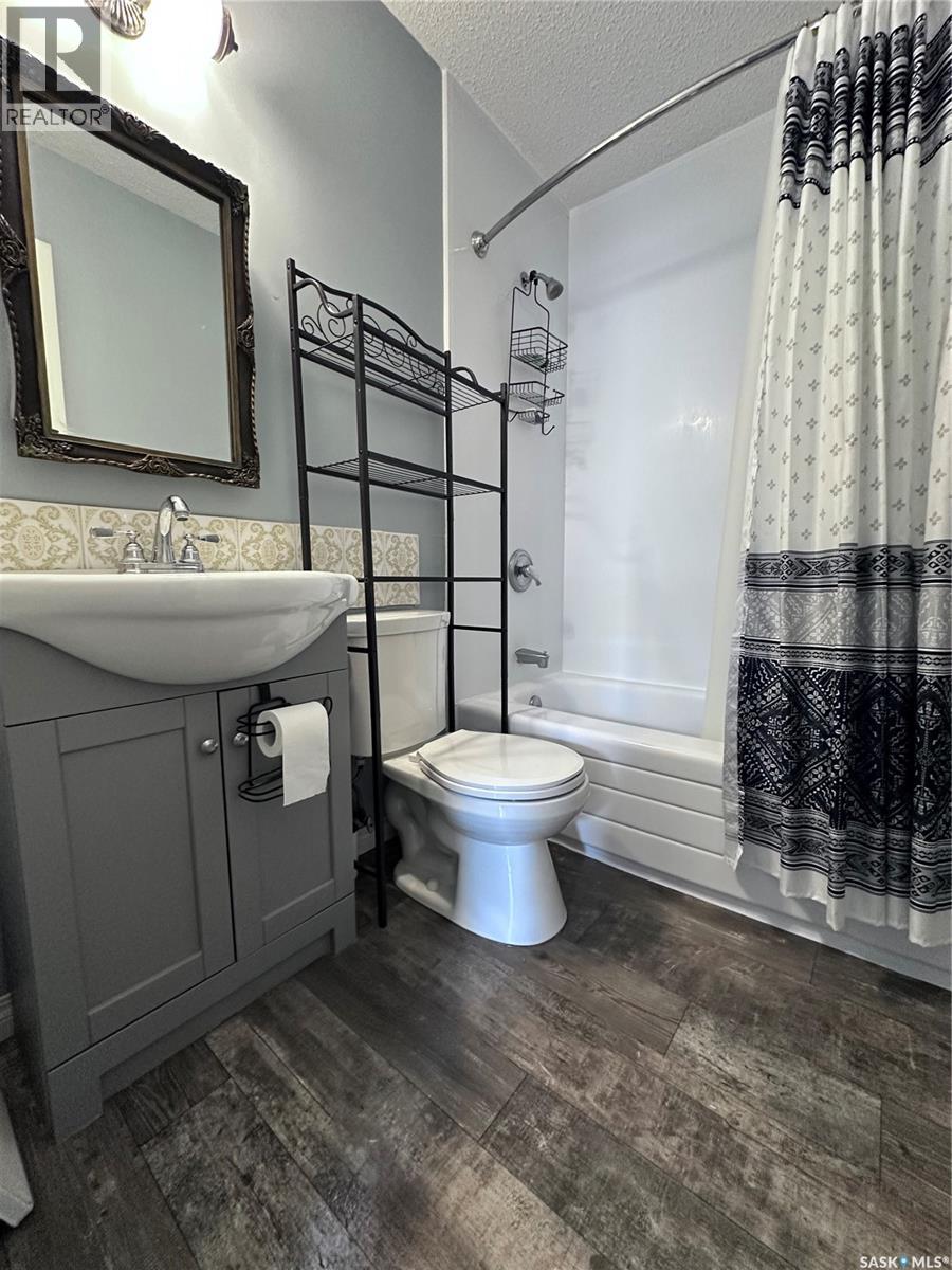 2157 Douglas Avenue, North Battleford, Saskatchewan  S9A 3J1 - Photo 21 - SK033812