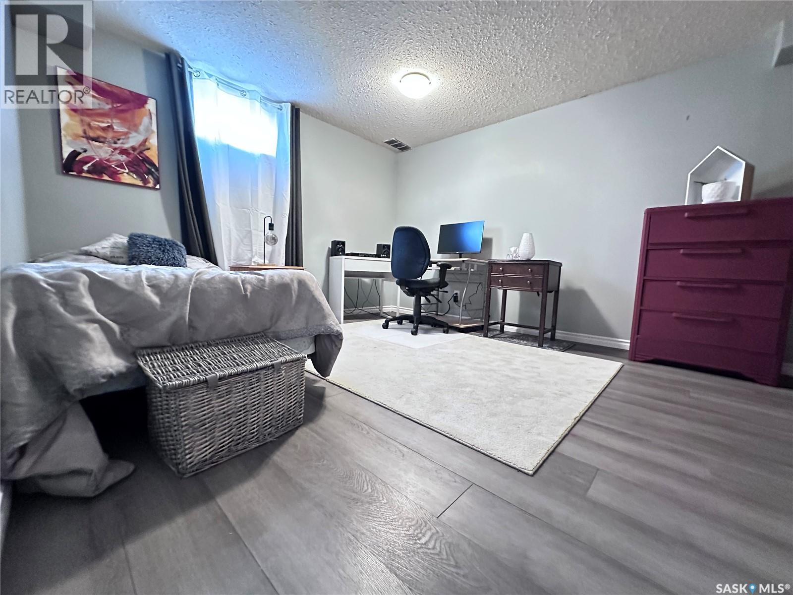 2157 Douglas Avenue, North Battleford, Saskatchewan  S9A 3J1 - Photo 31 - SK033812