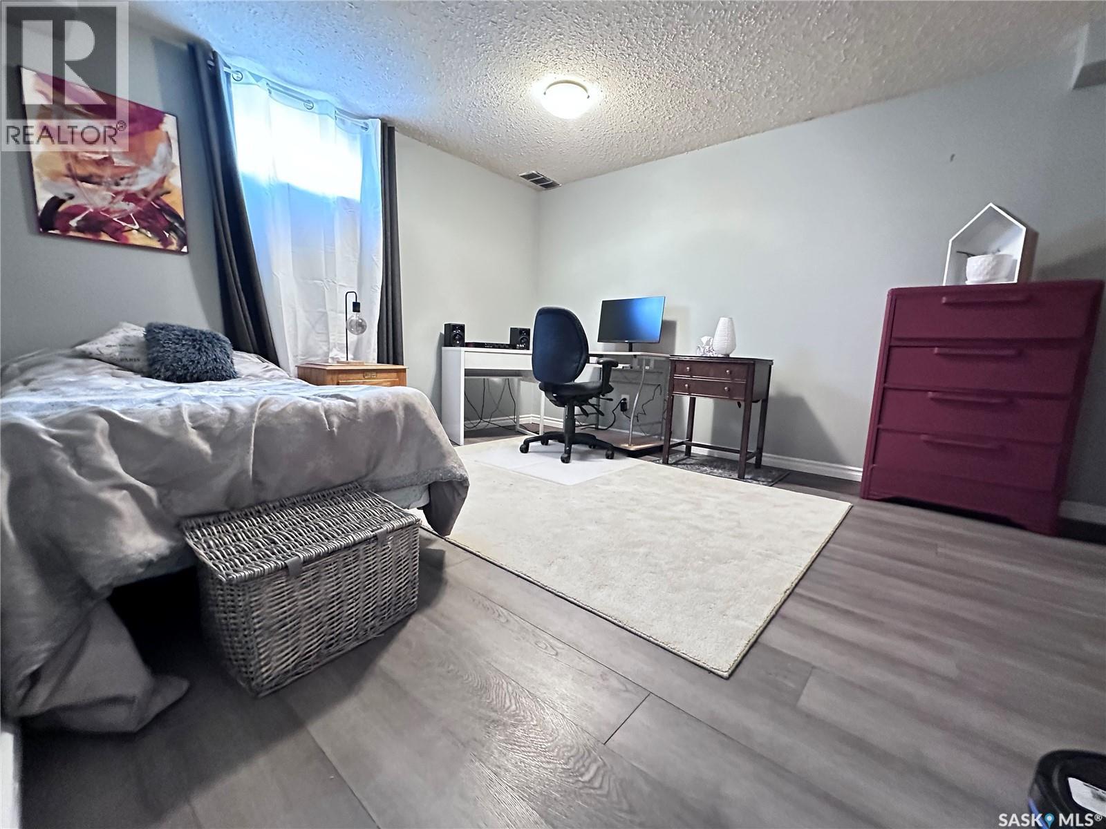 2157 Douglas Avenue, North Battleford, Saskatchewan  S9A 3J1 - Photo 32 - SK033812