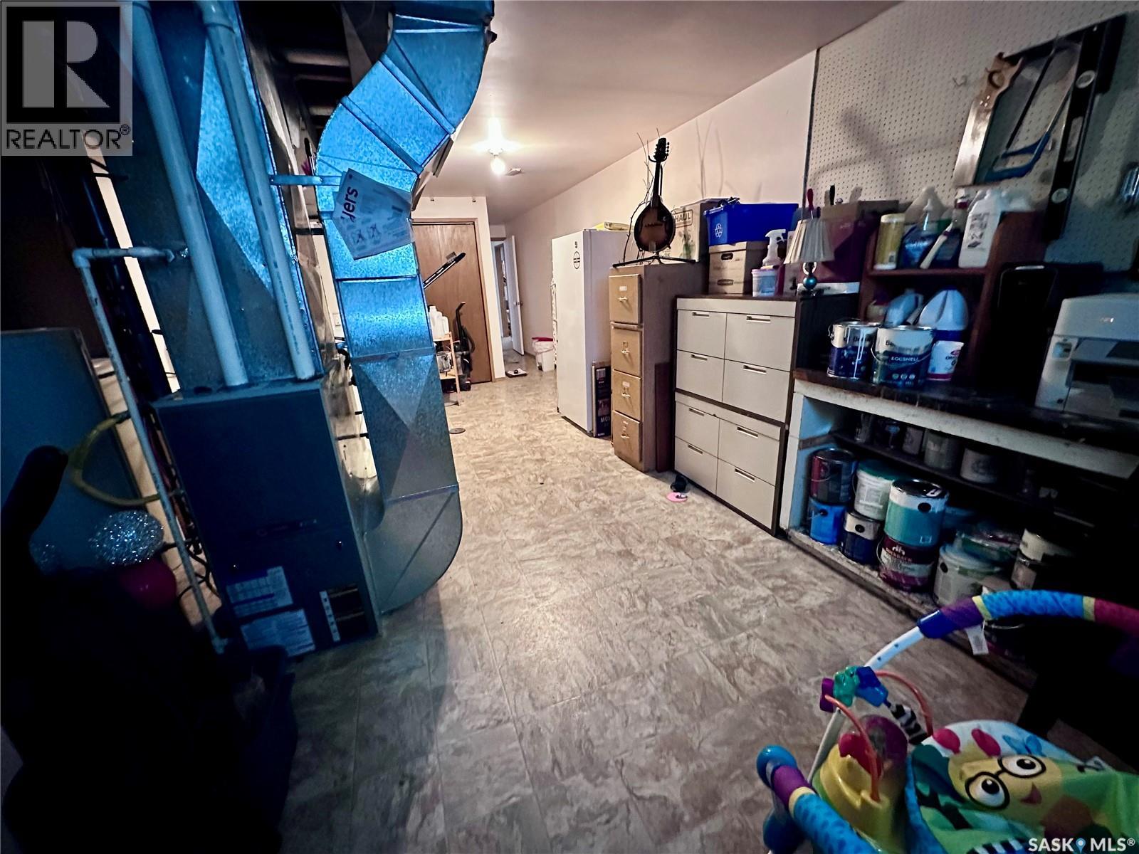 2157 Douglas Avenue, North Battleford, Saskatchewan  S9A 3J1 - Photo 37 - SK033812