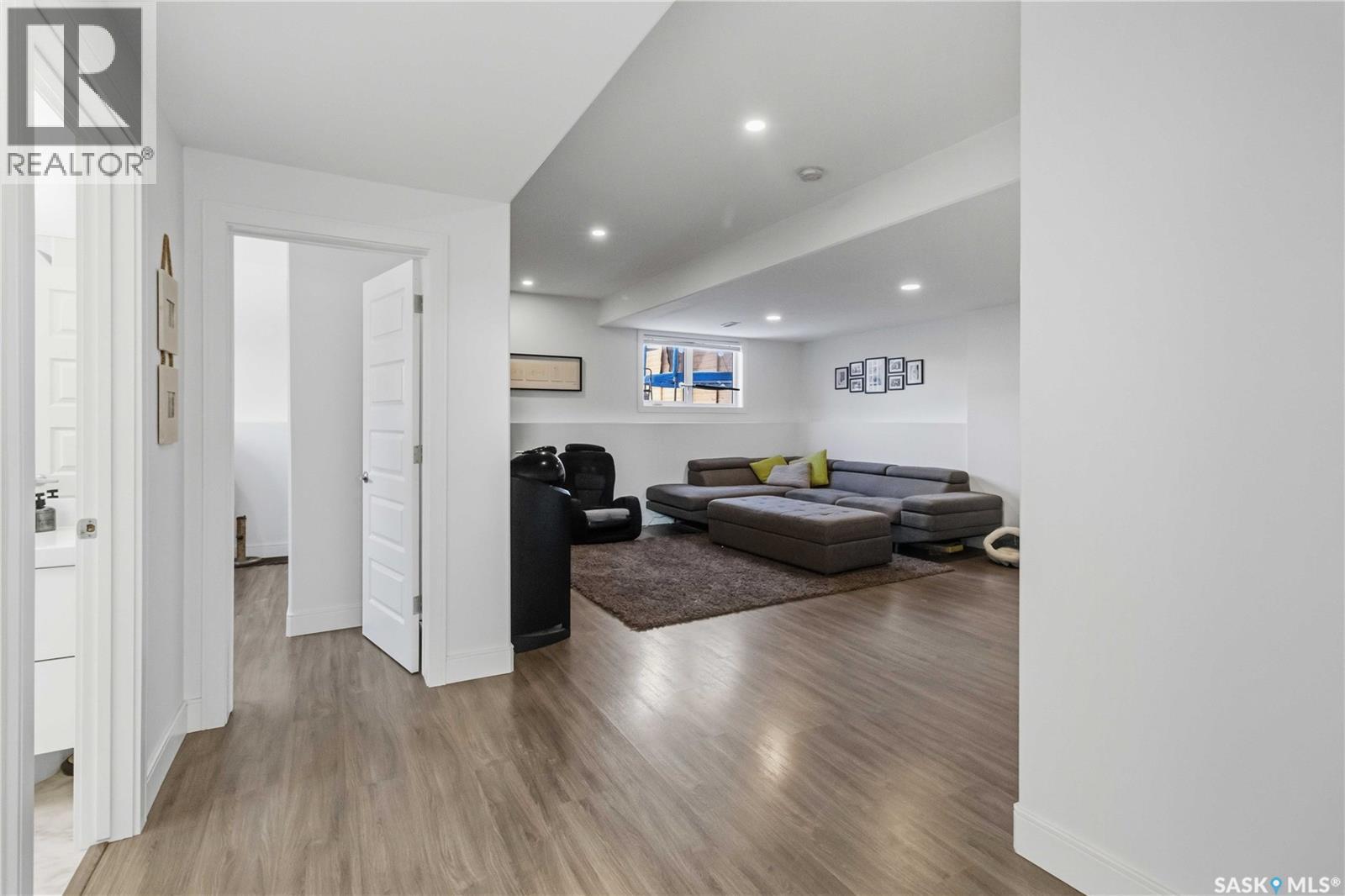 403 Delainey Road, Saskatoon, Saskatchewan  S7V 0N4 - Photo 35 - SK033809