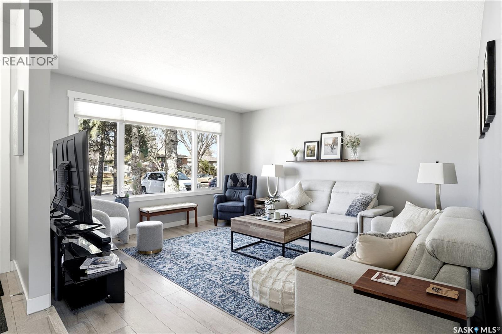 1115 12th Avenue E, Regina, Saskatchewan  S4N 4W2 - Photo 4 - SK033808