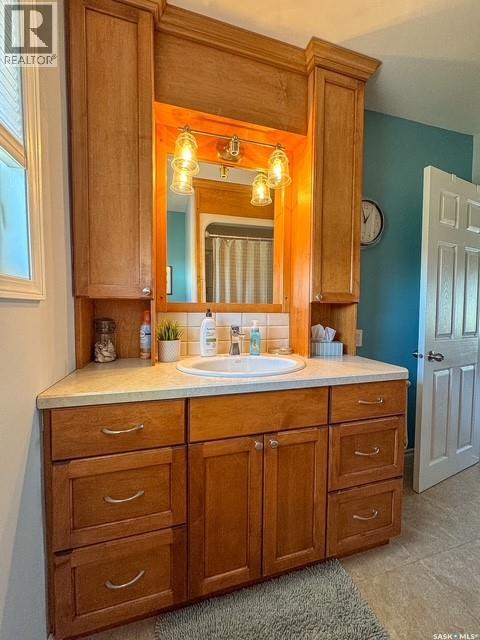 113 1st Street, Swift Current Rm No. 137, Saskatchewan  S9H 4V1 - Photo 28 - SK033764