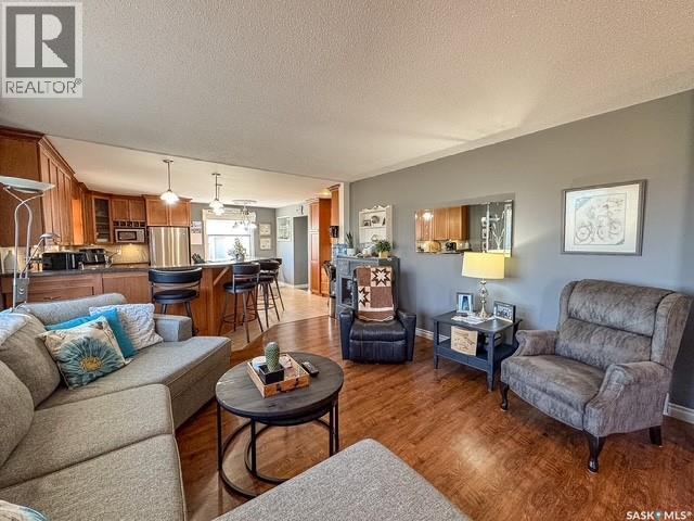 113 1st Street, Swift Current Rm No. 137, Saskatchewan  S9H 4V1 - Photo 5 - SK033764