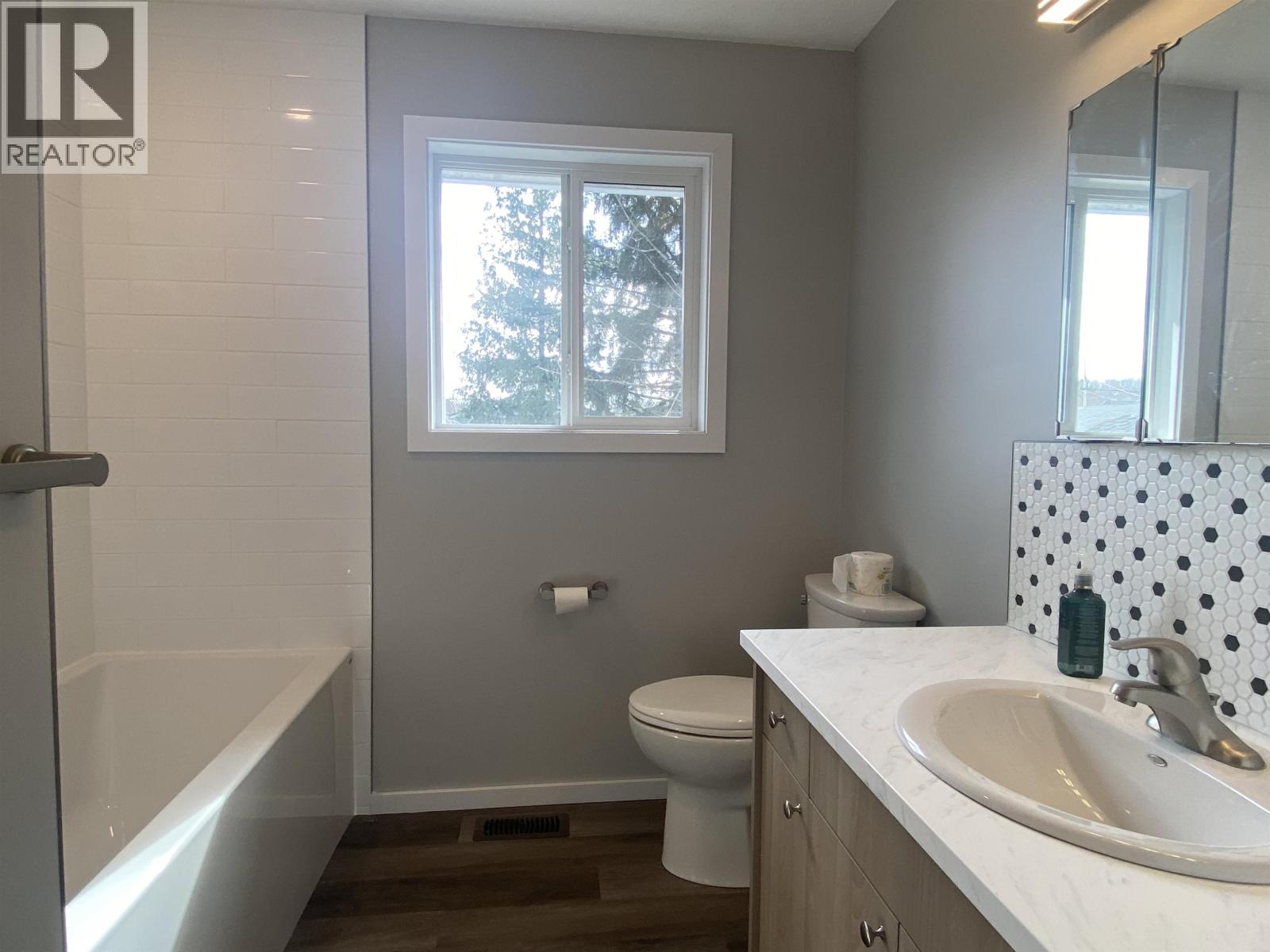 4615 Tuck Avenue, Terrace, British Columbia  V8G 2G3 - Photo 7 - R3103222