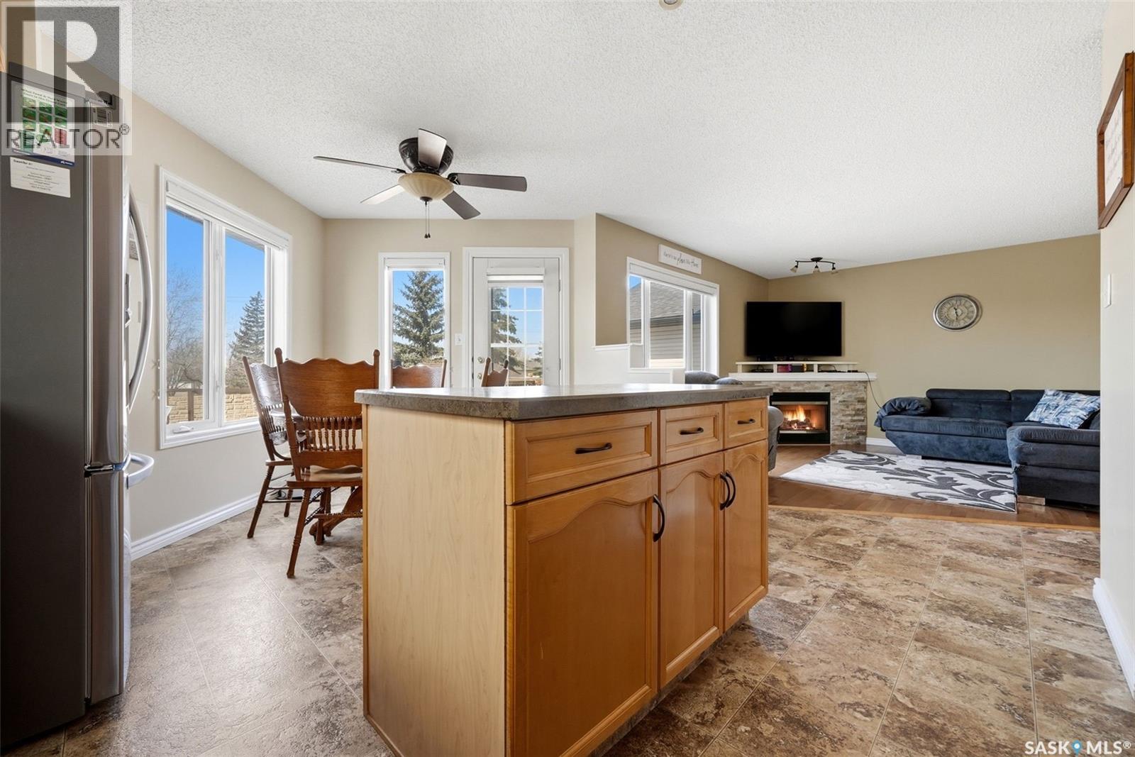 1614 Rousseau Crescent, Regina, Saskatchewan  S4X 4L8 - Photo 12 - SK033737