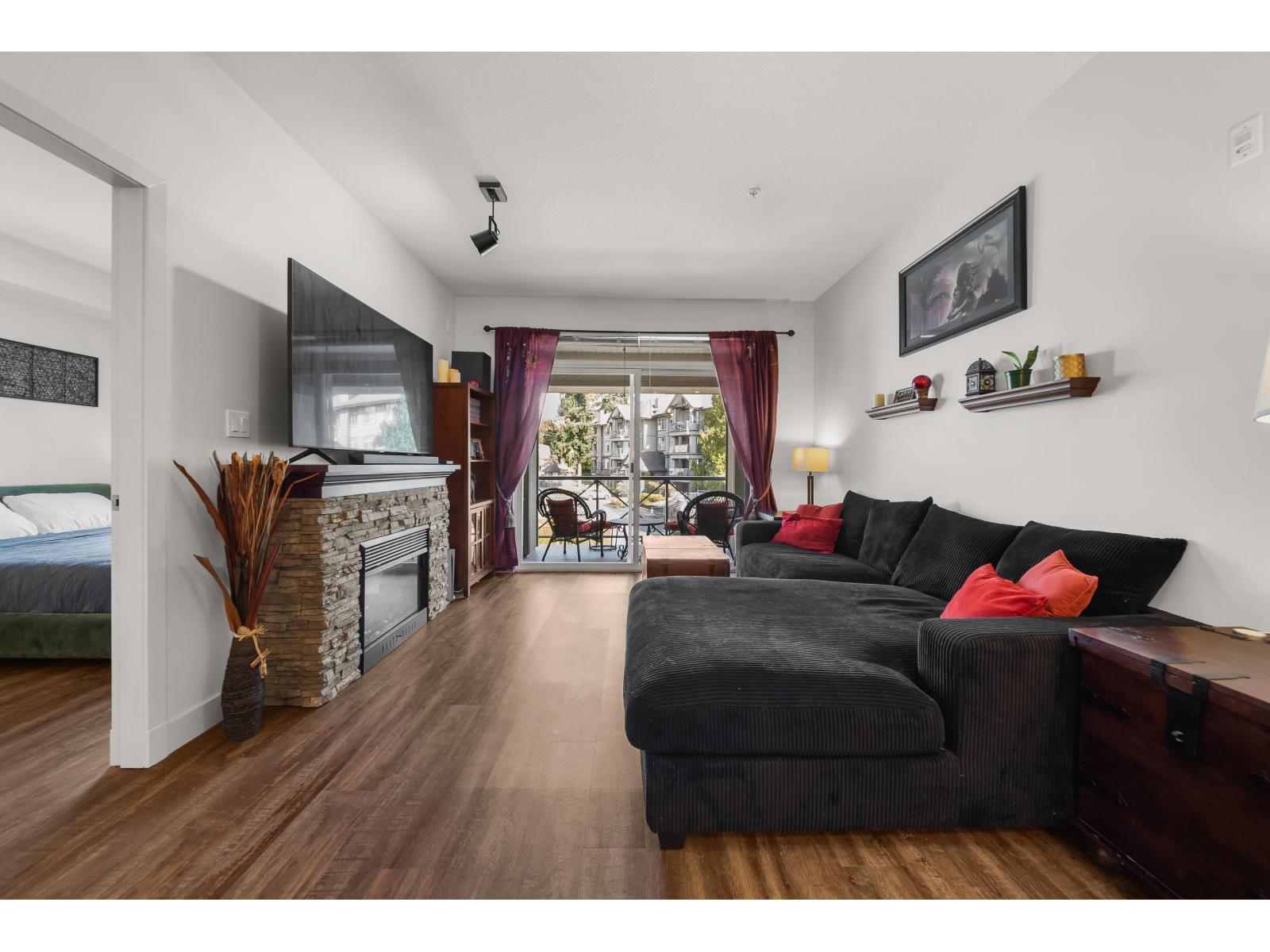 315 33318 E Bourquin Crescent, Abbotsford, British Columbia  V2S 0A6 - Photo 5 - R3111640